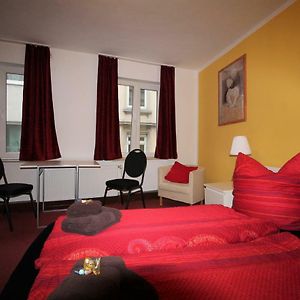 Uitgebreide Kamer met een King Size Bed